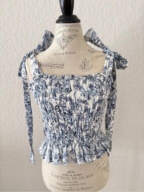 Endless Rose White and Navy Floral Tie-Shoulder Smocked Camisole
